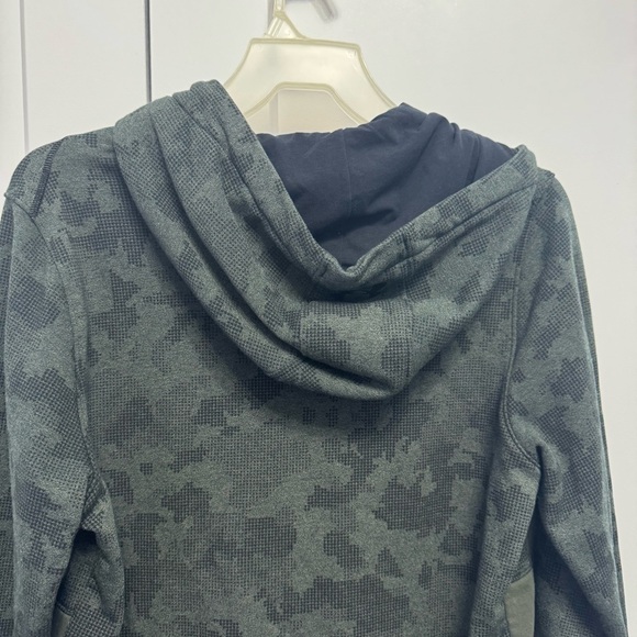 Under Armour Threadborne 1/2 Zip Hoodie Hooded Sweatshirt Camo Green Coldgear LG - Picture 9 of 9